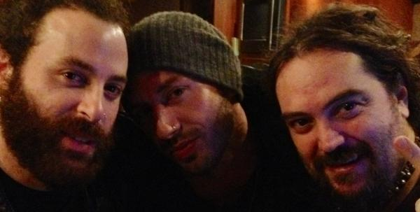 Greg Puciato y Max Cavalera, sin prisa pero sin pausa