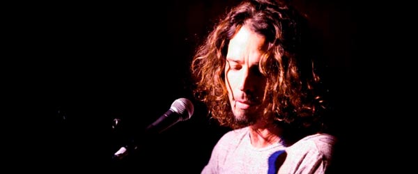 Adelanto en directo de Chris Cornell: "Cleaning My Gun"