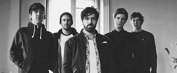 Foals actuarán en Barcelona este domingo