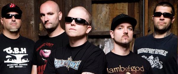 Hatebreed nos visitan a finales de verano