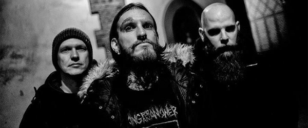 Adelanto de Implore: "Grieved Mankind (black clovds)"