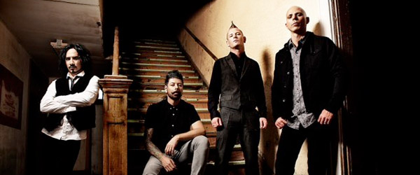 Nuevo adelanto de Stone Sour: "Do Me a Favor"