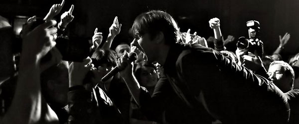 Nuevo vídeo de Suede: "It Starts And Ends With You"