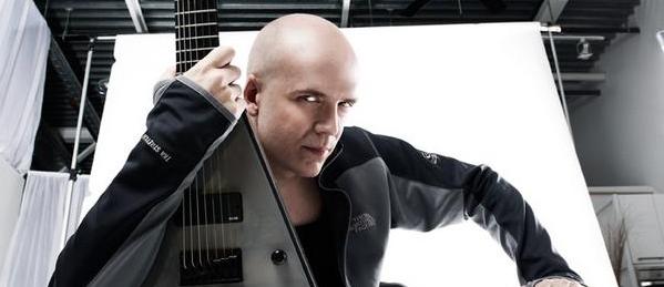 Devin Townsend versiona a Frank Sinatra