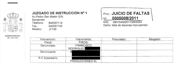 El batería de D.A.0 denunciado al regalar sus baquetas al público