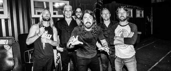 Foo Fighters actuarán en Valencia en junio