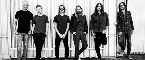 Foo Fighters aplazan hasta 2022 su concierto en Valencia