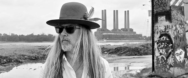 Vídeo adelanto de Jerry Cantrell: "Brighten"