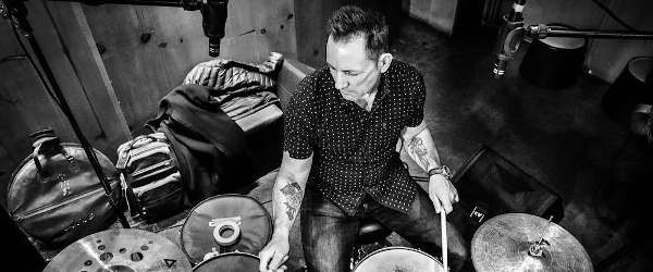 Nuevo trabajo de Jimmy Chamberlin en septiembre