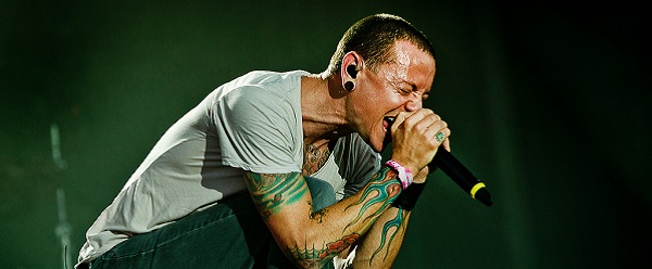 Chester Bennington de Linkin Park se suicida