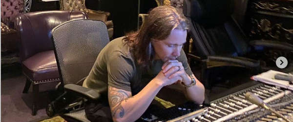 Myles Kennedy finaliza su segundo álbum en solitario