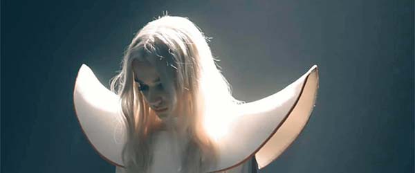 Vídeo del nuevo single de Poppy: "Fill the Crown"