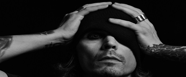 Ville Valo (HIM) reaparece con "Gothica Fennica Vol.1"